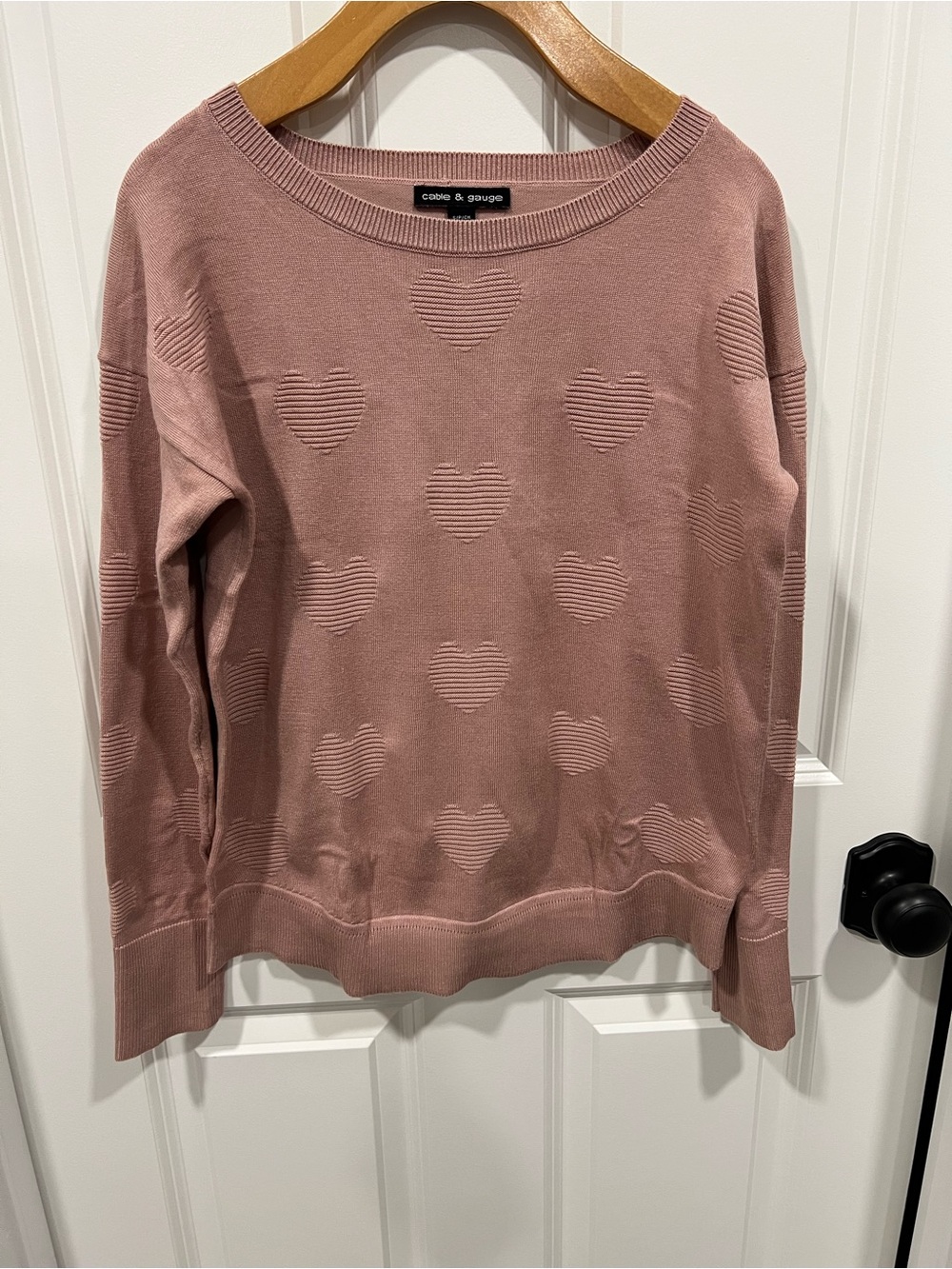 Cable & Gauge Women's Rose Pink Heart Crewneck Sweater
